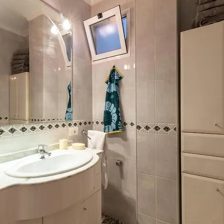 Apartment Lightbooking Primera Linea De Playa De Las Canteras Las Palmas de Gran Canaria