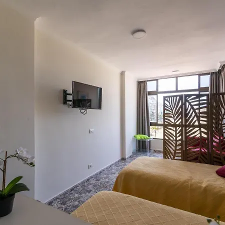 Lightbooking Primera Linea De Playa De Las Canteras Apartment *
